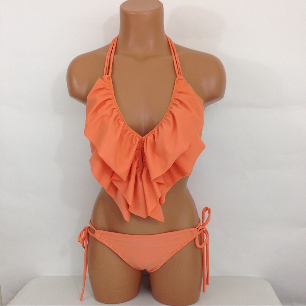 Ruffle swimsuit